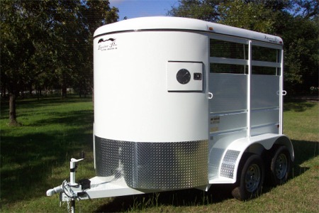 Horse Trailer-Straight Load